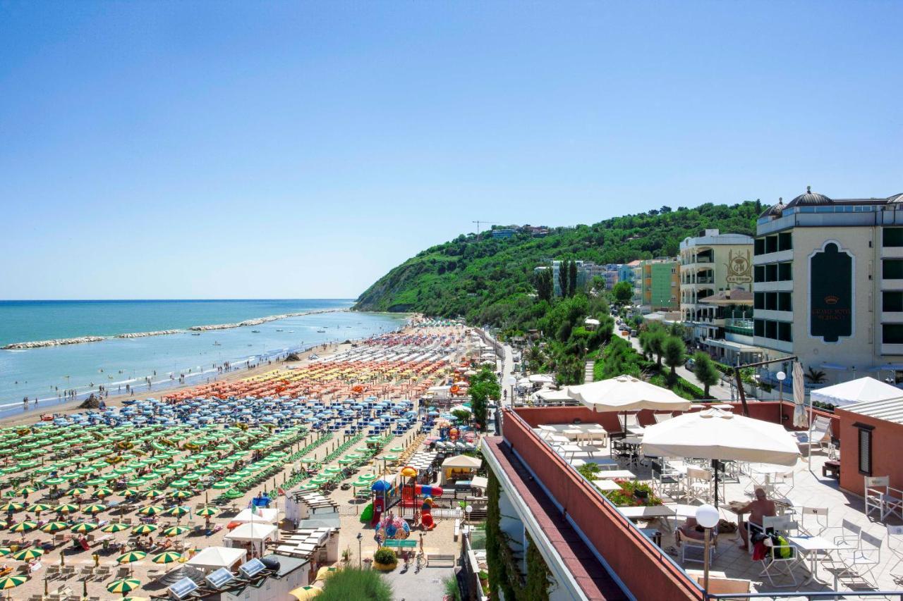 Giovanna Regina Hotel Габічче-Маре Екстер'єр фото